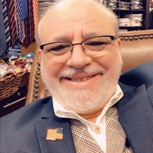 Meet your Posher, Tom